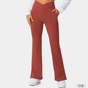 Halara Crossover Pocket Split Hem Full Length Flare Leggings Cinnabar - S petite